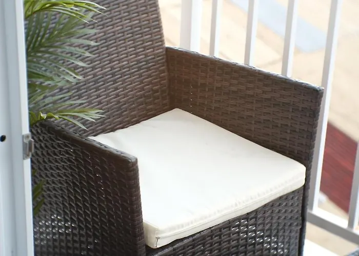 205 Aibnb Mactan Cebu B&B 3*