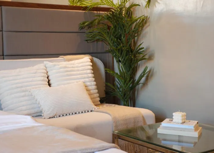 205 Aibnb Mactan Cebu B&B